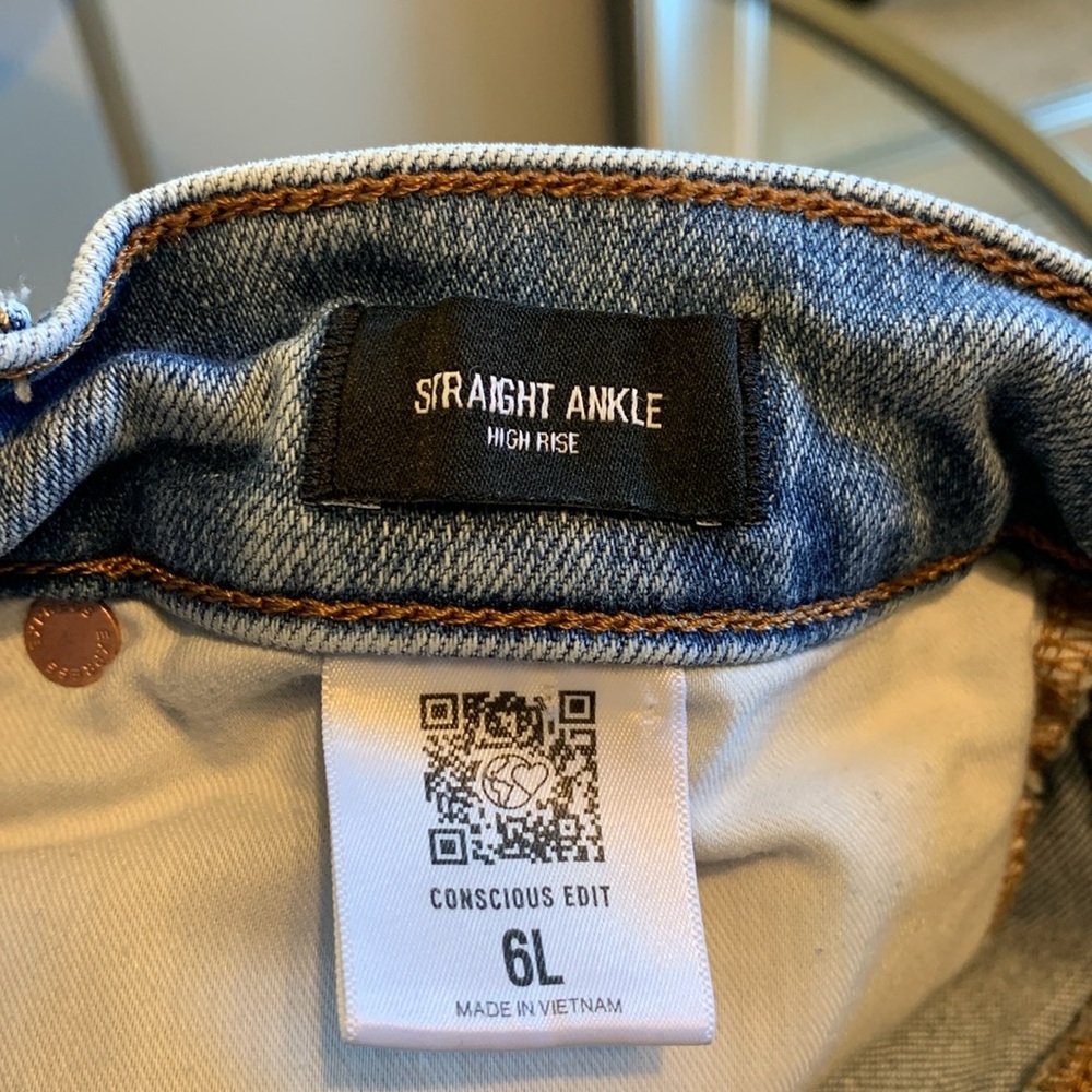Express Straight Ankle High Rise Jeans Size 6L - Picture 5 of 16